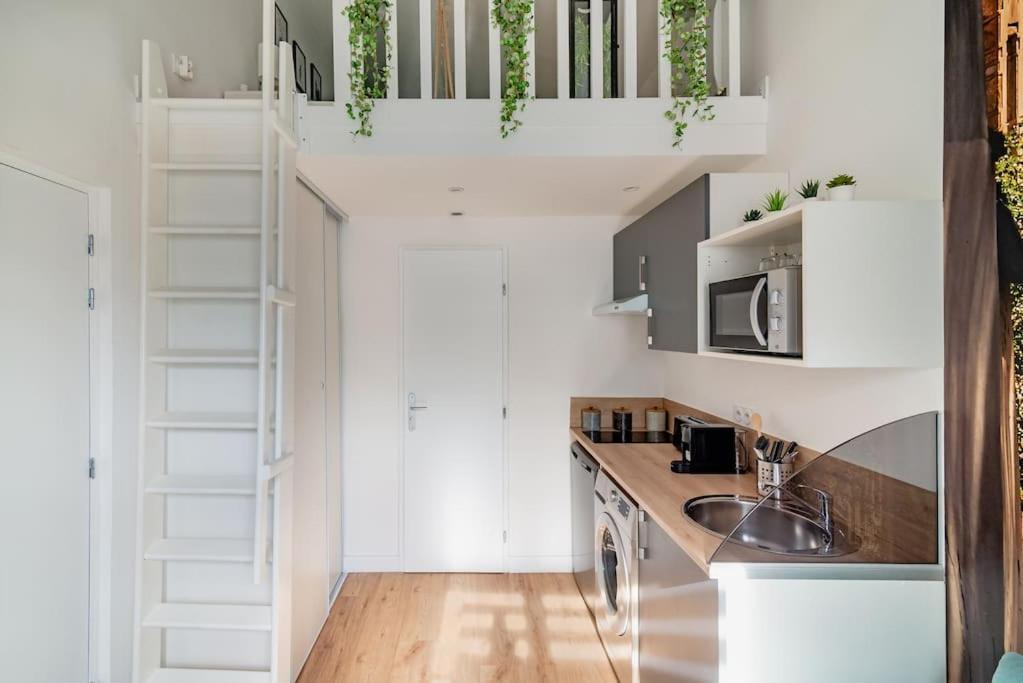Apartamento L'Impérial - St Genis Centre Saint-Genis-Laval Exterior foto